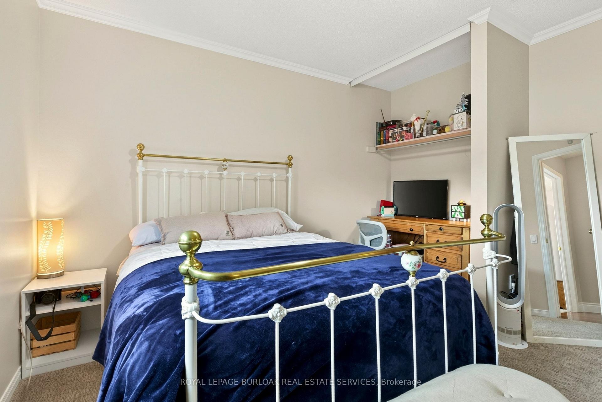 Photo 27 of 31 Grindstone Way, Hamilton, Waterdown — HOMEH