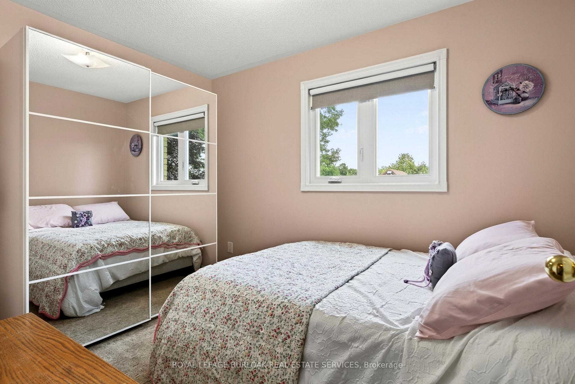 Photo 28 of 31 Grindstone Way, Hamilton, Waterdown — HOMEH