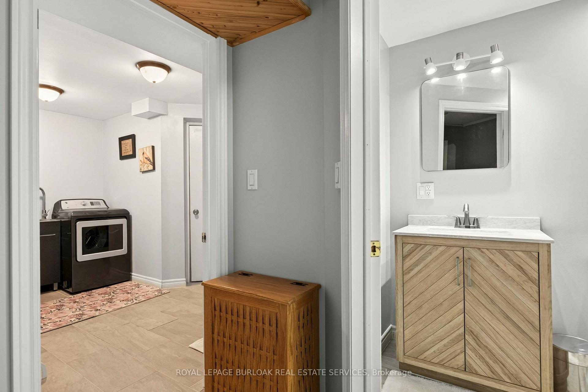 Photo 34 of 31 Grindstone Way, Hamilton, Waterdown — HOMEH