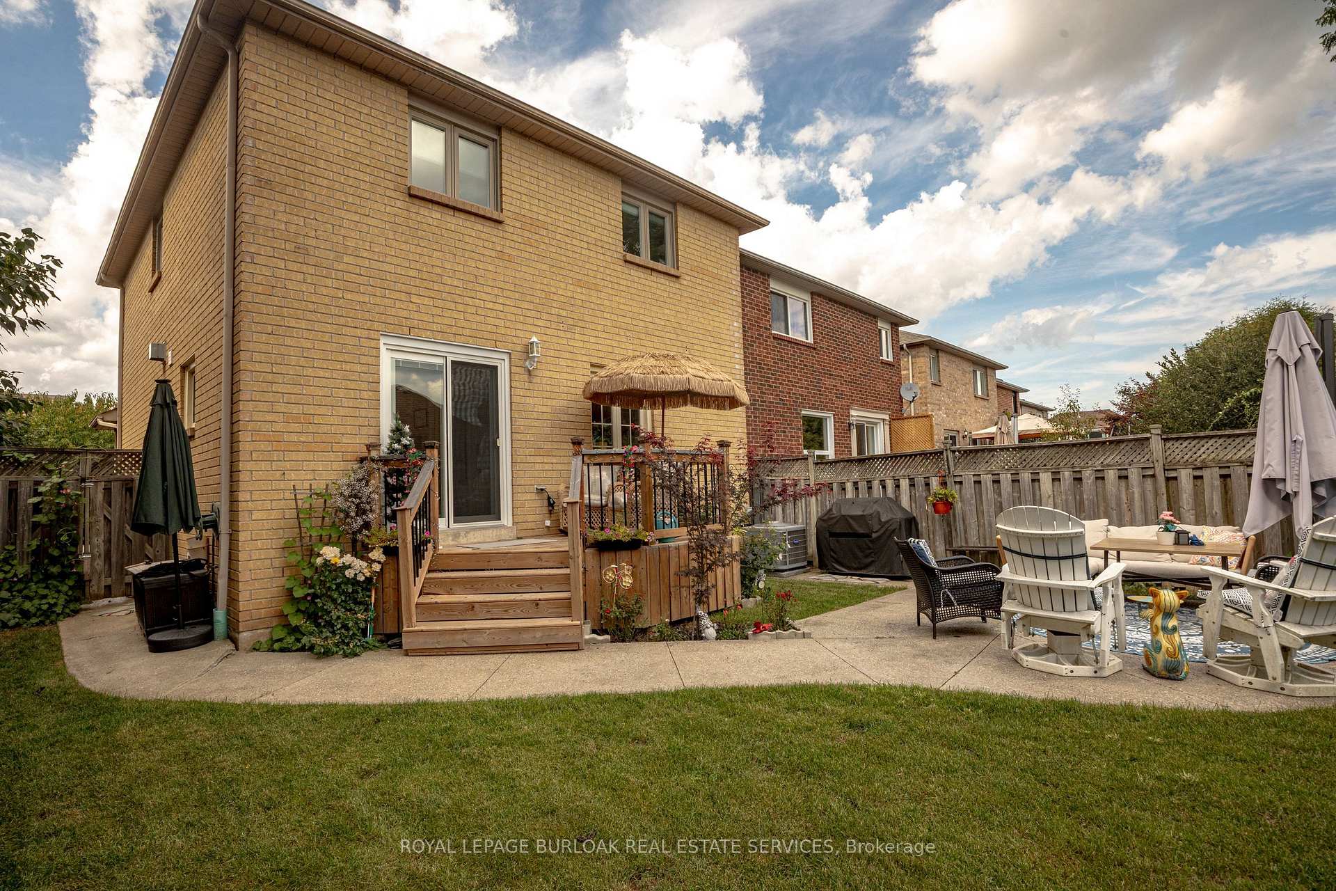 Photo 41 of 31 Grindstone Way, Hamilton, Waterdown — HOMEH