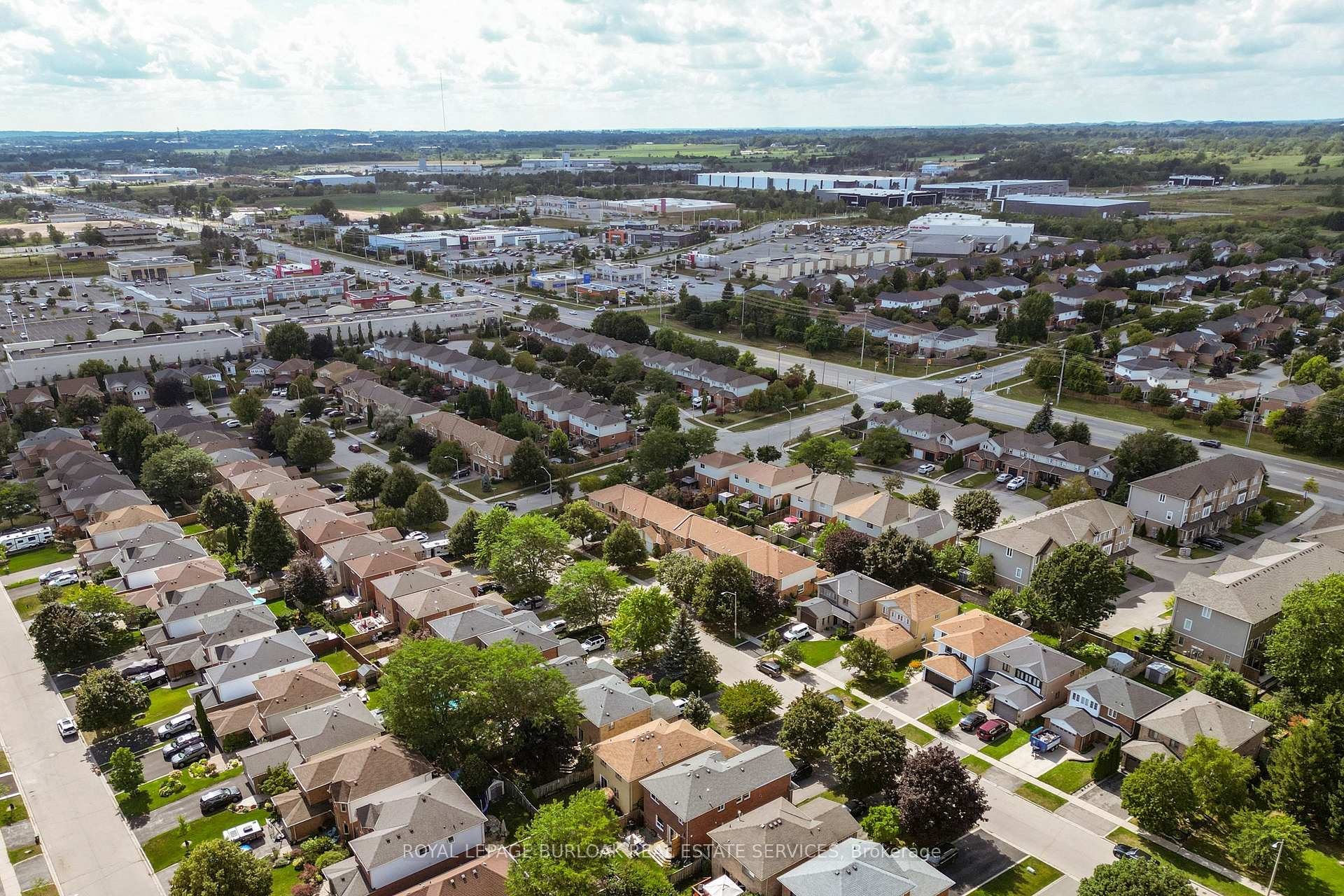 Photo 47 of 31 Grindstone Way, Hamilton, Waterdown — HOMEH