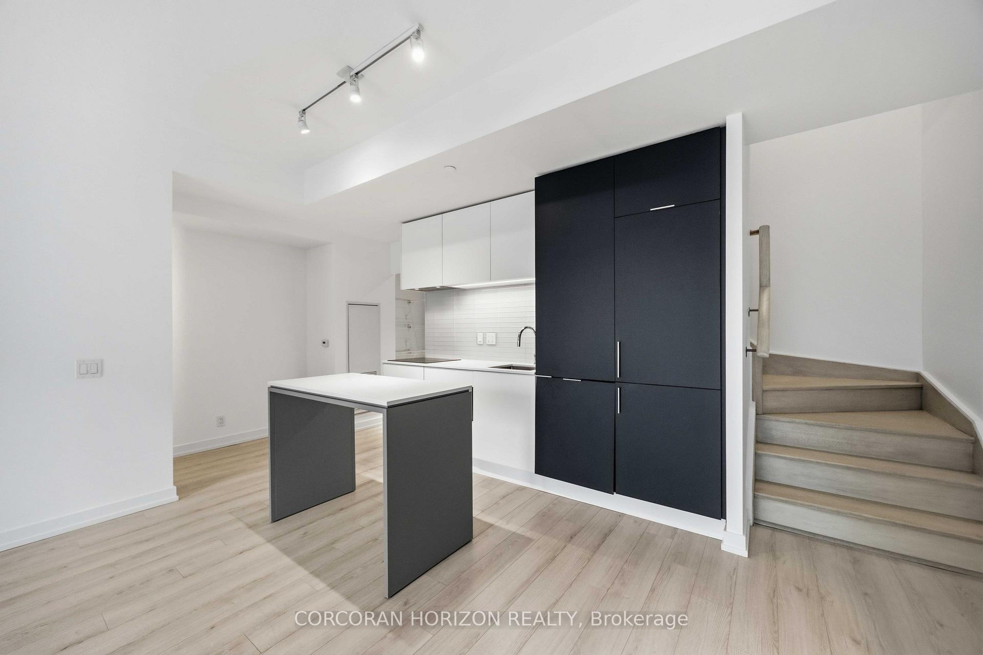 Photo 11 of Unit 101, 33 Helendale Avenue, Toronto, Yonge-Eglinton — HOMEH