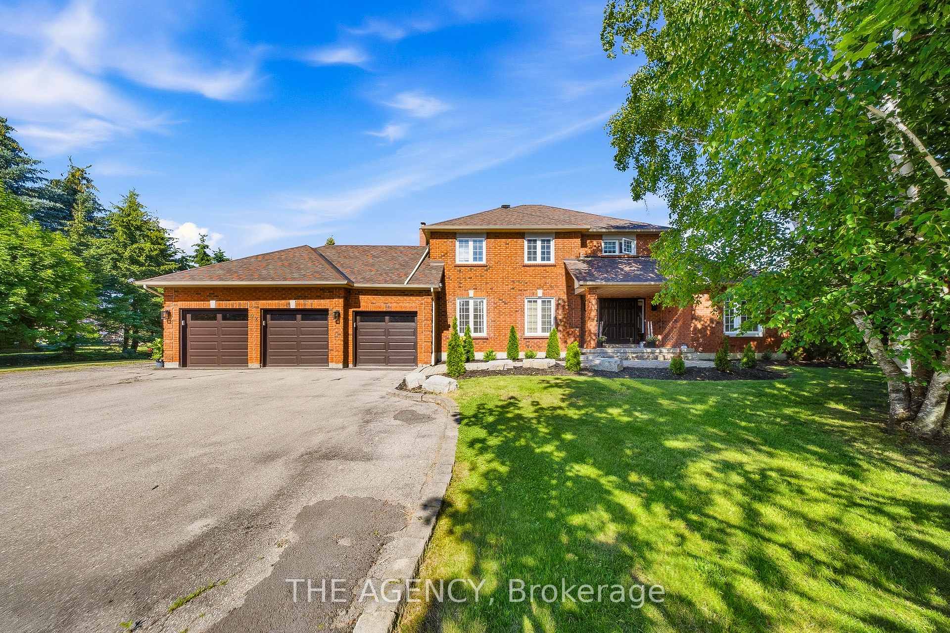 Photo 2 of 92 Russell Snider Drive, King, Nobleton — HOMEH