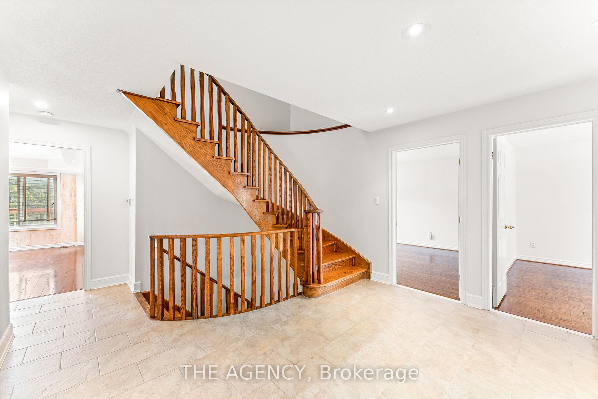 Photo 6 of 92 Russell Snider Drive, King, Nobleton — HOMEH
