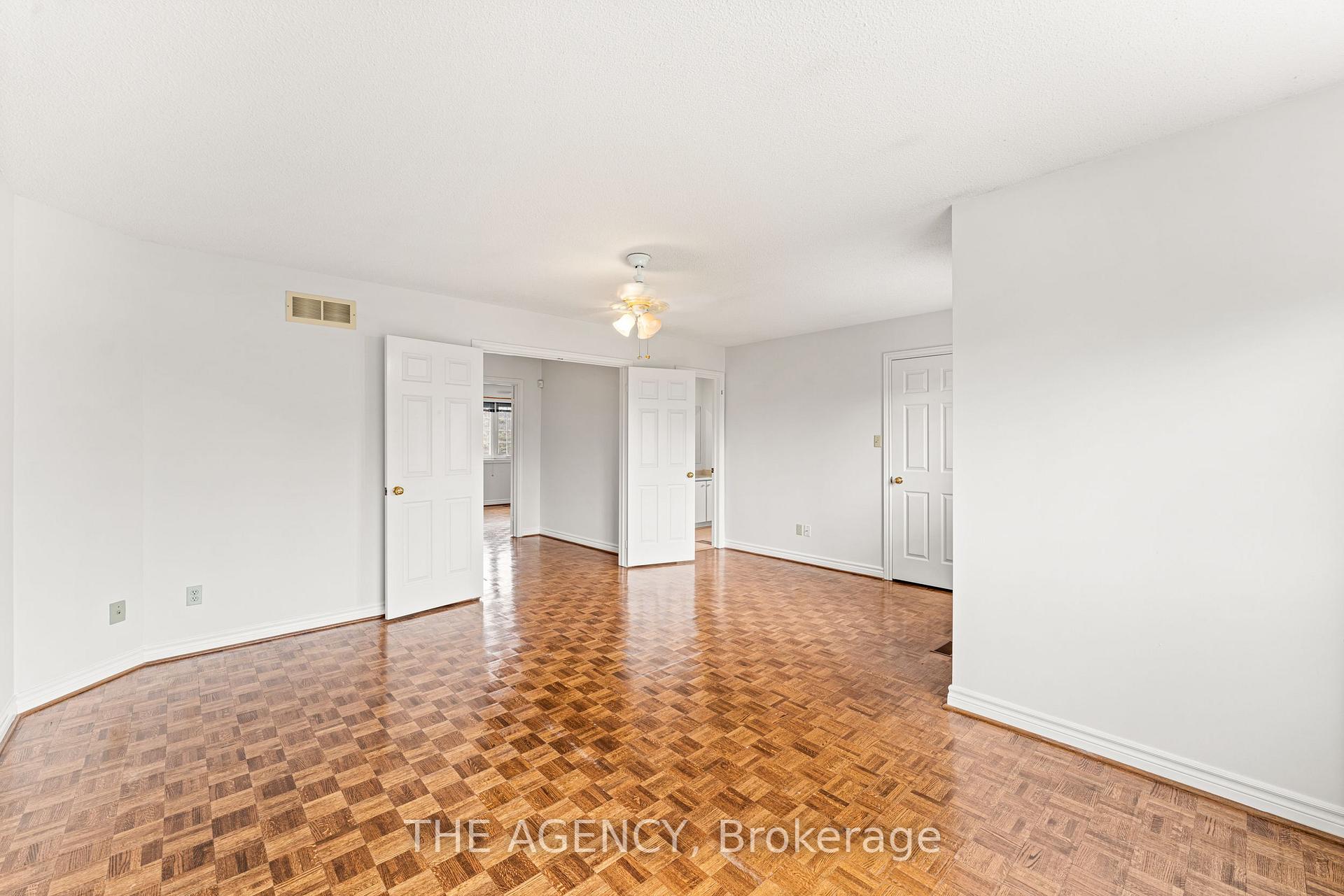 Photo 19 of 92 Russell Snider Drive, King, Nobleton — HOMEH