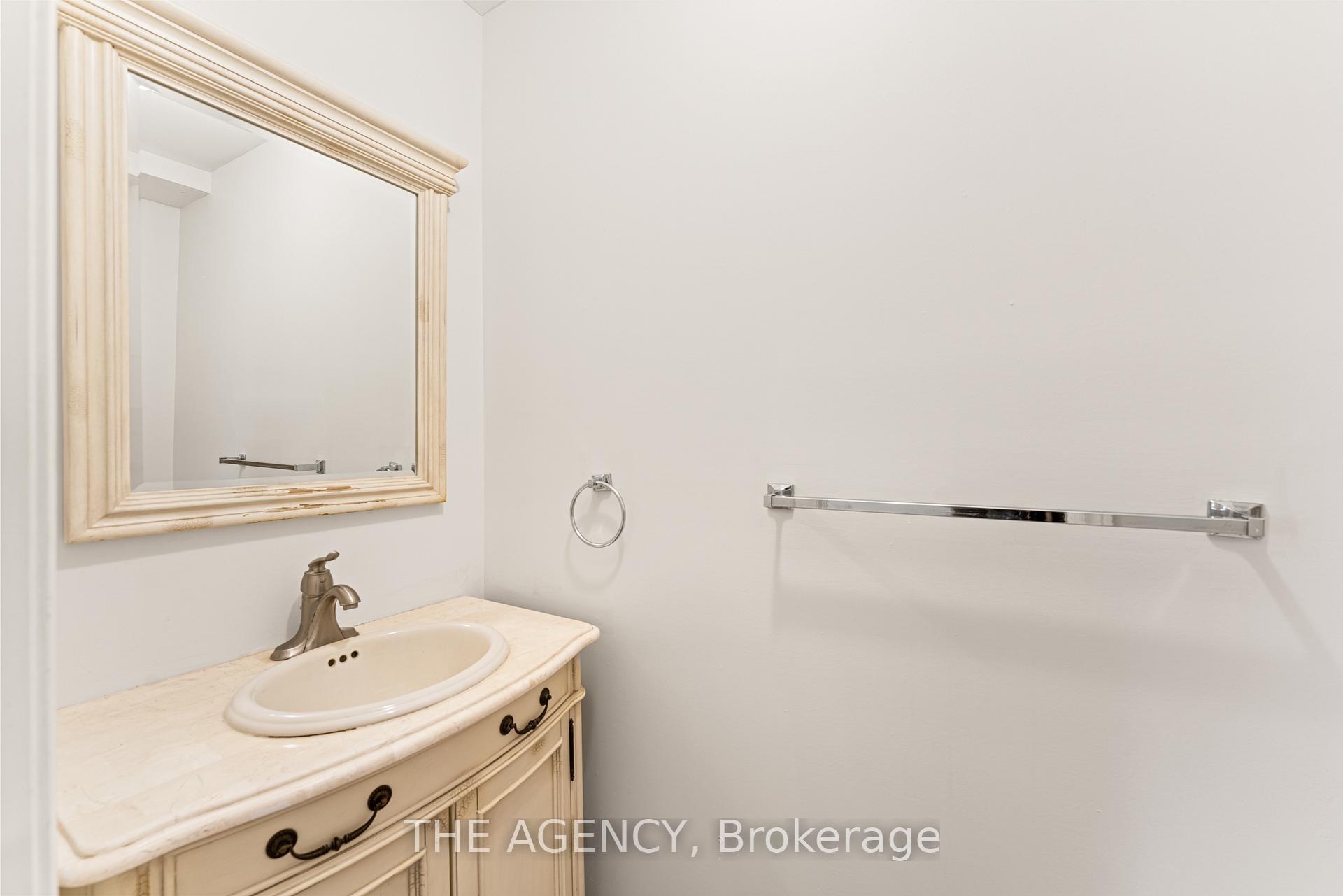Photo 23 of 92 Russell Snider Drive, King, Nobleton — HOMEH