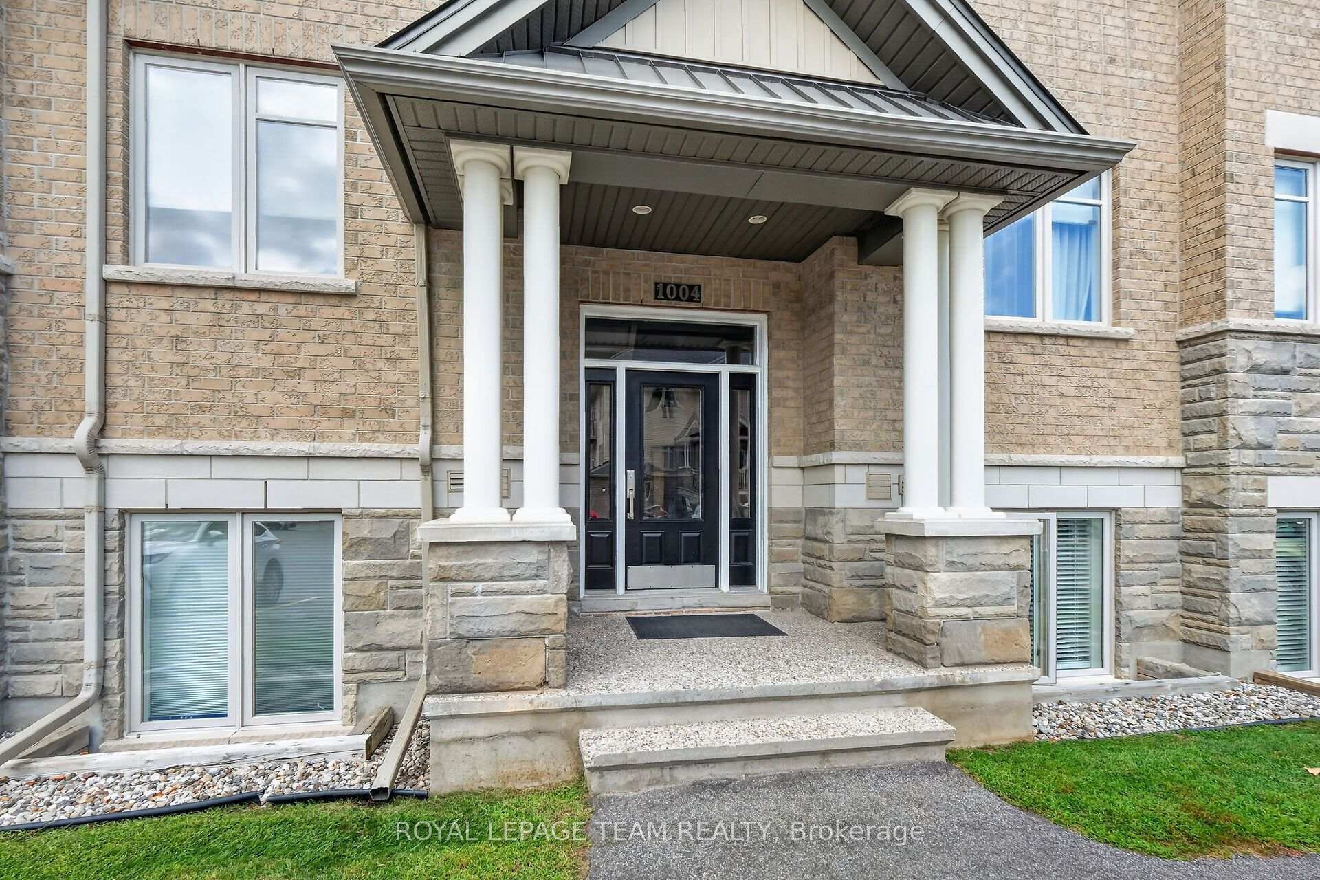 Photo 3 of Unit B, 1004 Beryl Private, Ottawa, Riverside South/Gloucester Glen — HOMEH