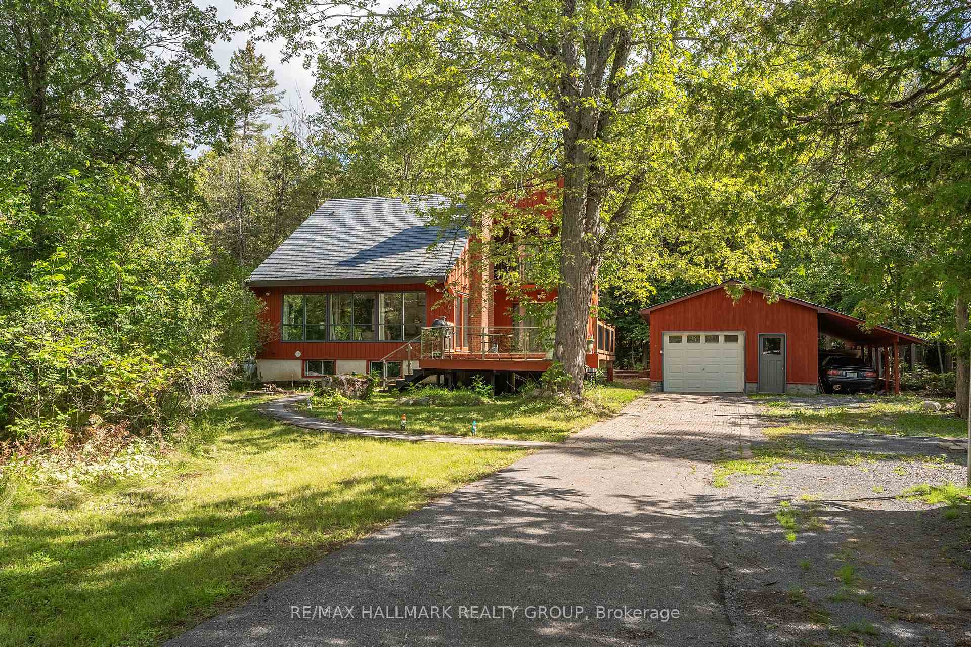 Photo 6 of 201 Moorhead Drive, Ottawa, Fitzroy — HOMEH