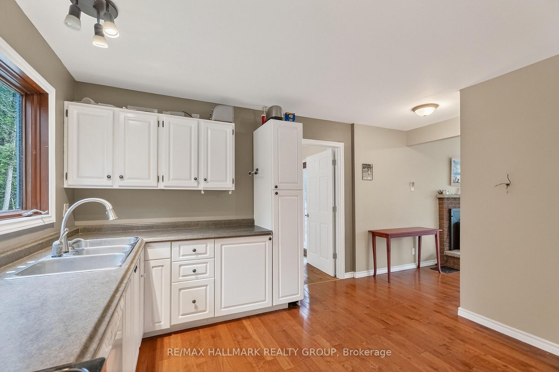 Photo 39 of 201 Moorhead Drive, Ottawa, Fitzroy — HOMEH