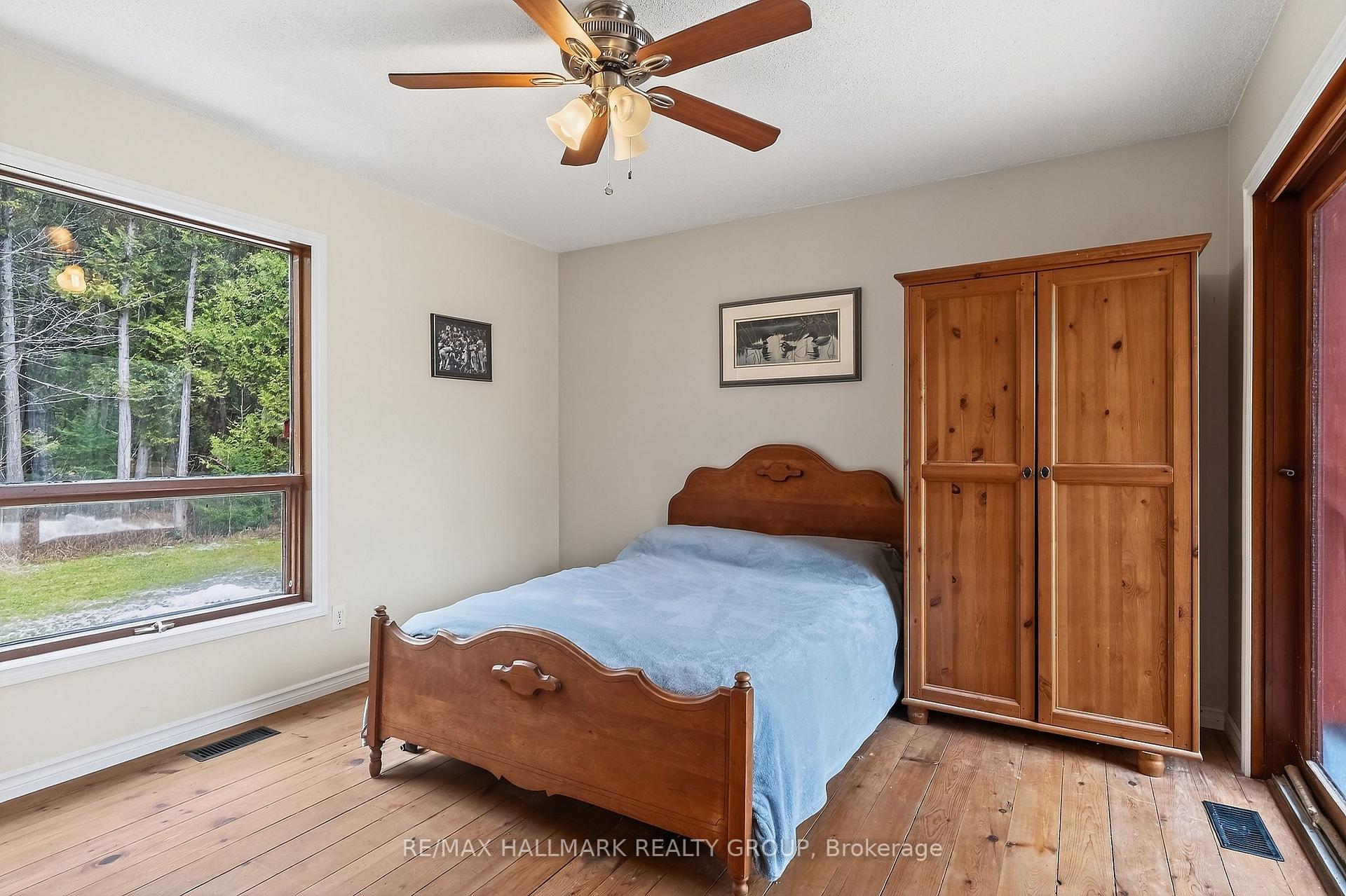 Photo 43 of 201 Moorhead Drive, Ottawa, Fitzroy — HOMEH
