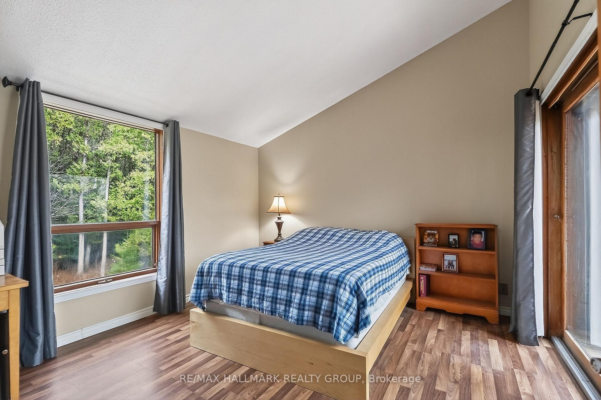 Photo 56 of 201 Moorhead Drive, Ottawa, Fitzroy — HOMEH