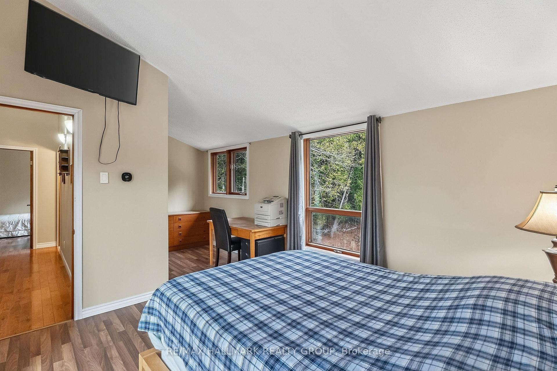 Photo 60 of 201 Moorhead Drive, Ottawa, Fitzroy — HOMEH