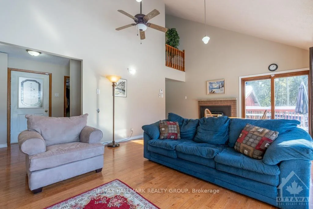 Photo 21 of 201 Moorhead Drive, Ottawa, Fitzroy — HOMEH