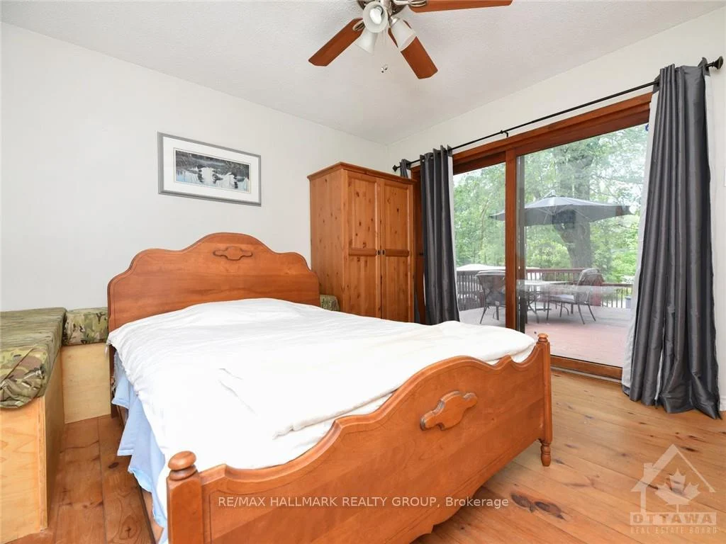 Photo 42 of 201 Moorhead Drive, Ottawa, Fitzroy — HOMEH