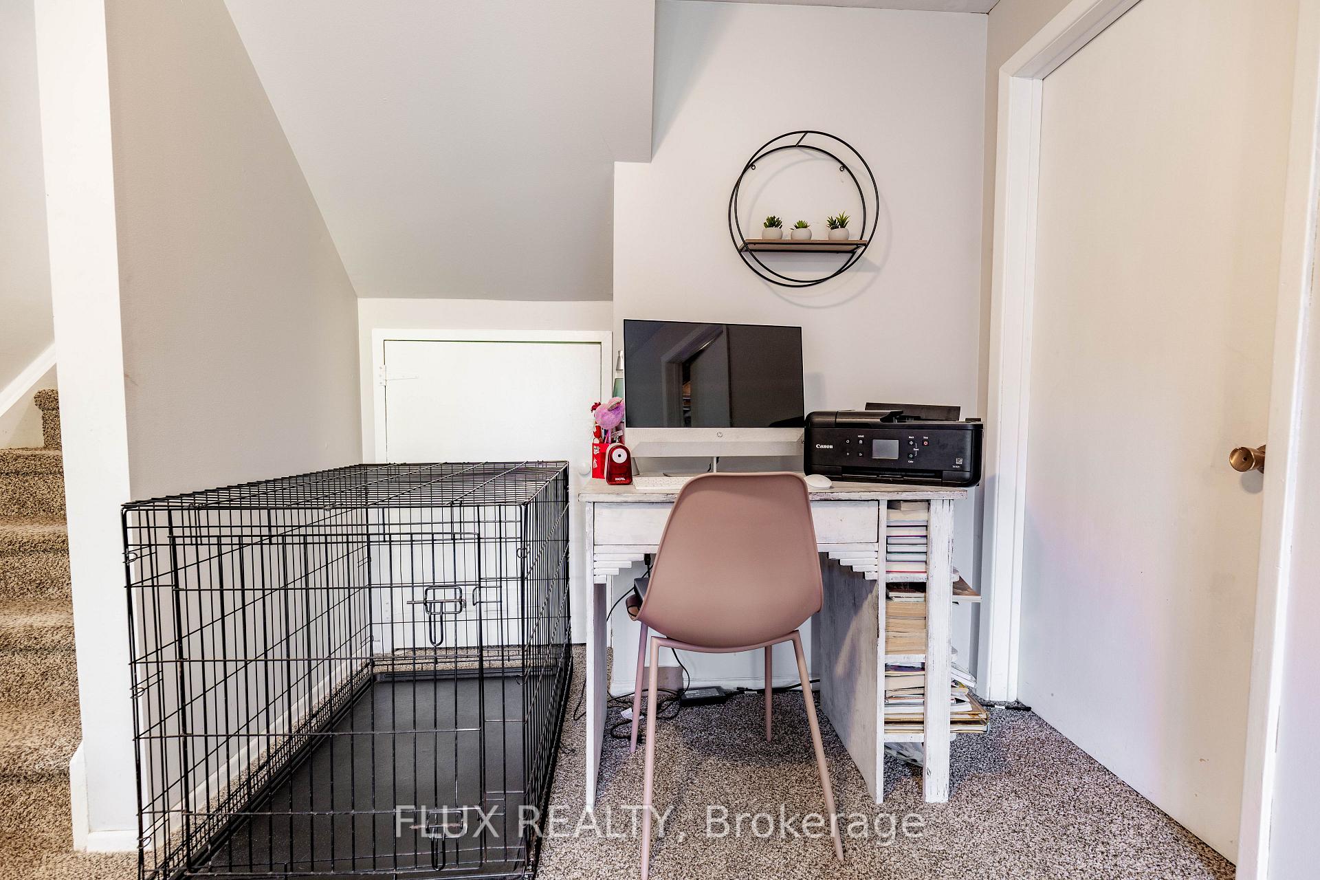 Photo 40 of 82 Overlea Drive, Kitchener, Victoria Hills — HOMEH
