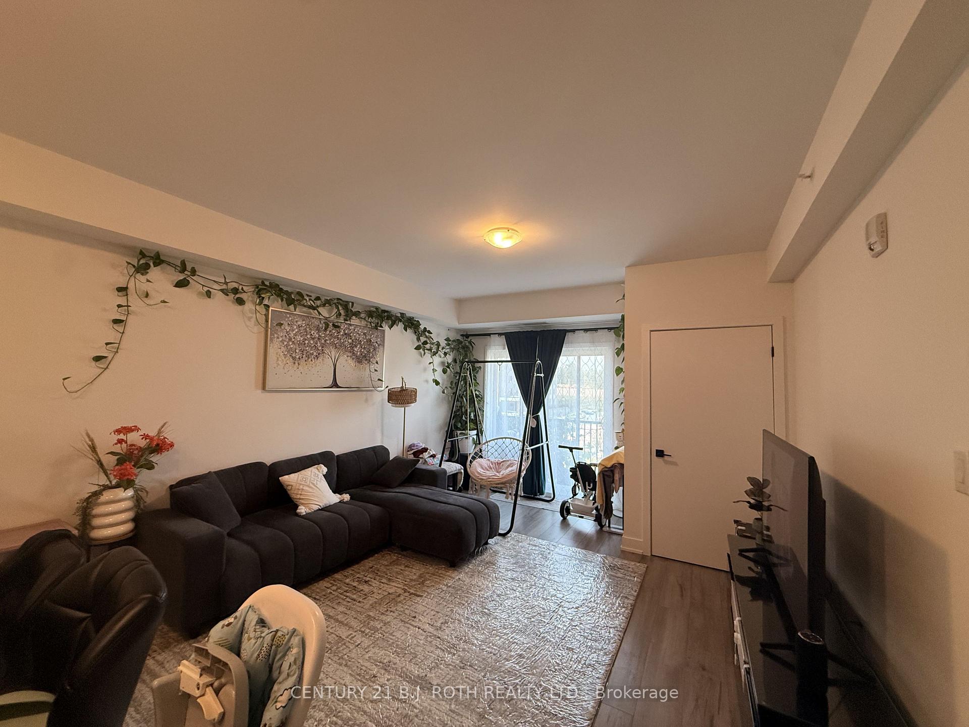 Photo 6 of Unit 308, 8 Culinary Lane, Barrie, Rural Barrie Southeast — HOMEH
