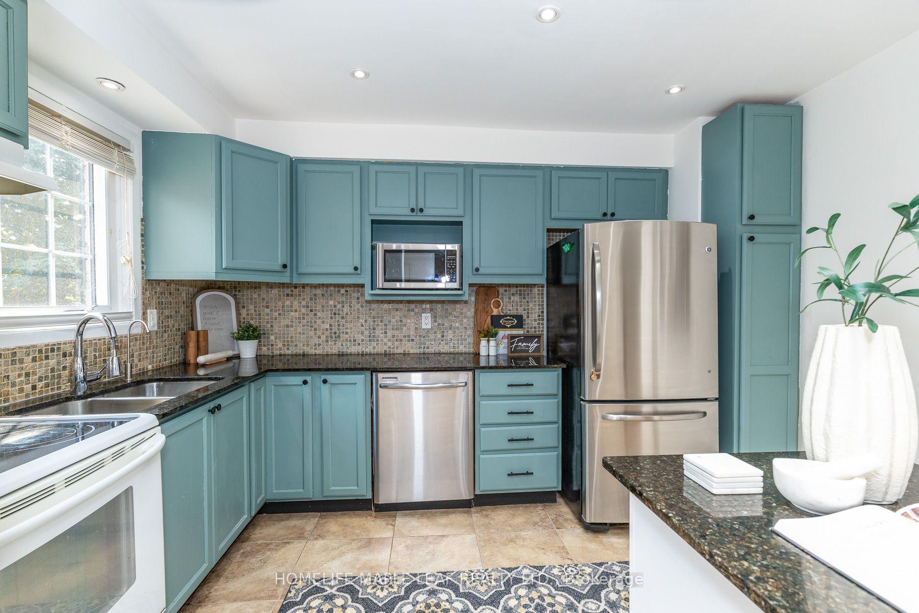 Photo 15 of 43 Barrett Crescent, Ajax, Central West — HOMEH