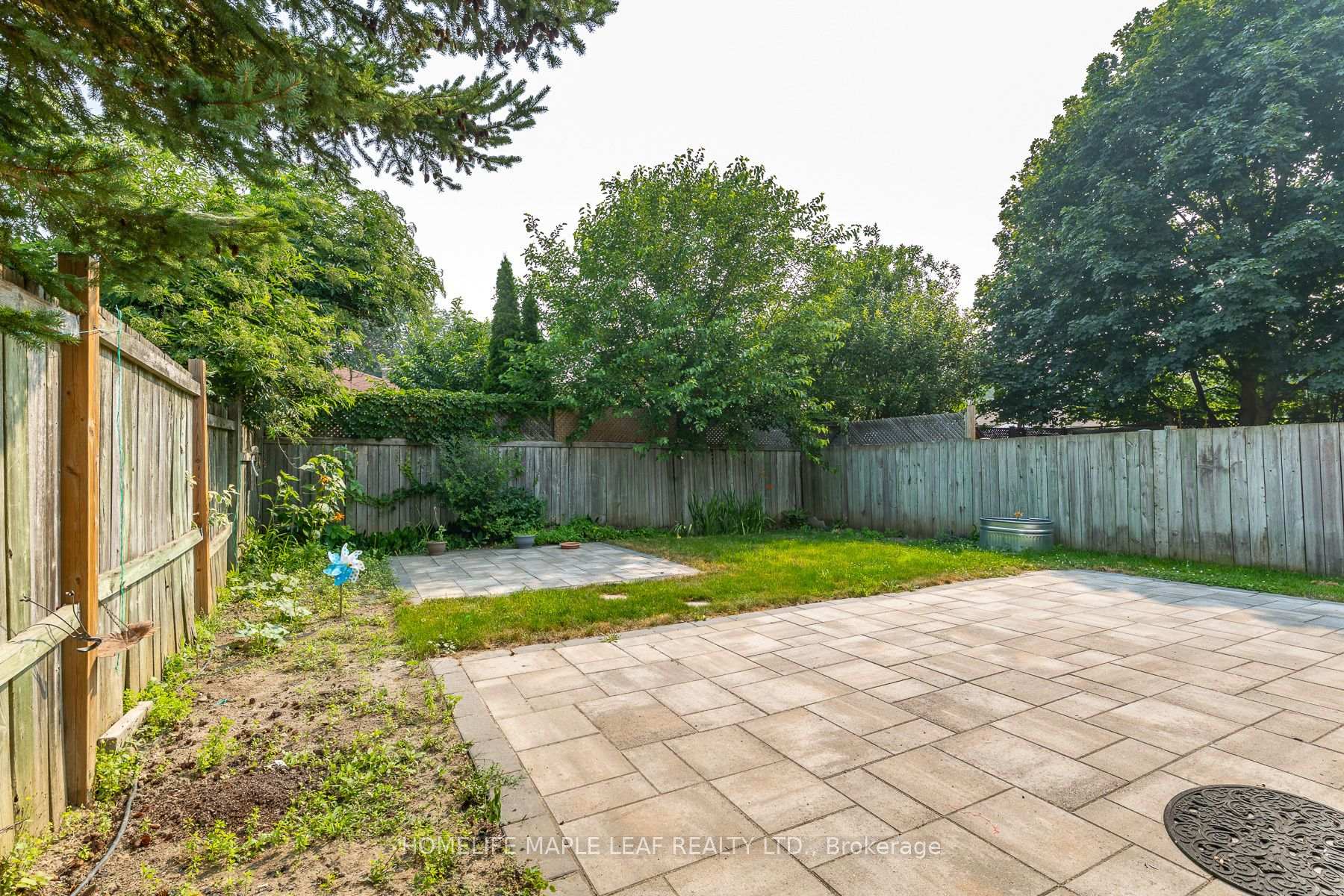 Photo 42 of 43 Barrett Crescent, Ajax, Central West — HOMEH