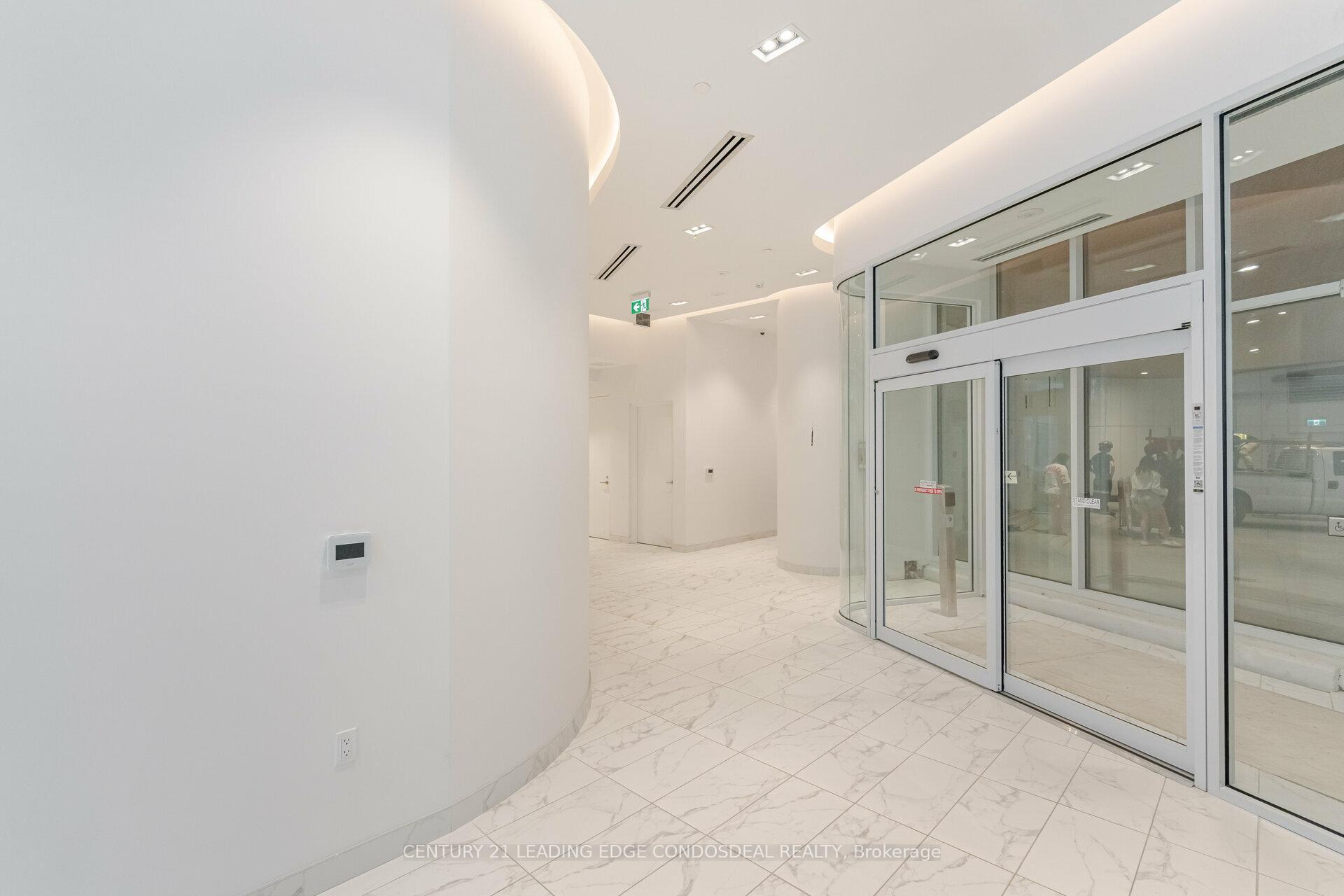 Photo 3 of Unit 802, 238 Simcoe Street, Toronto, Kensington-Chinatown — HOMEH