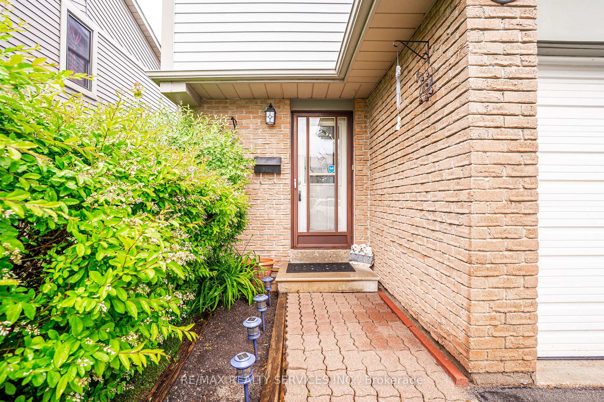 Photo 4 of Unit 125, 125 Ashton Crescent, Brampton, Central Park — HOMEH