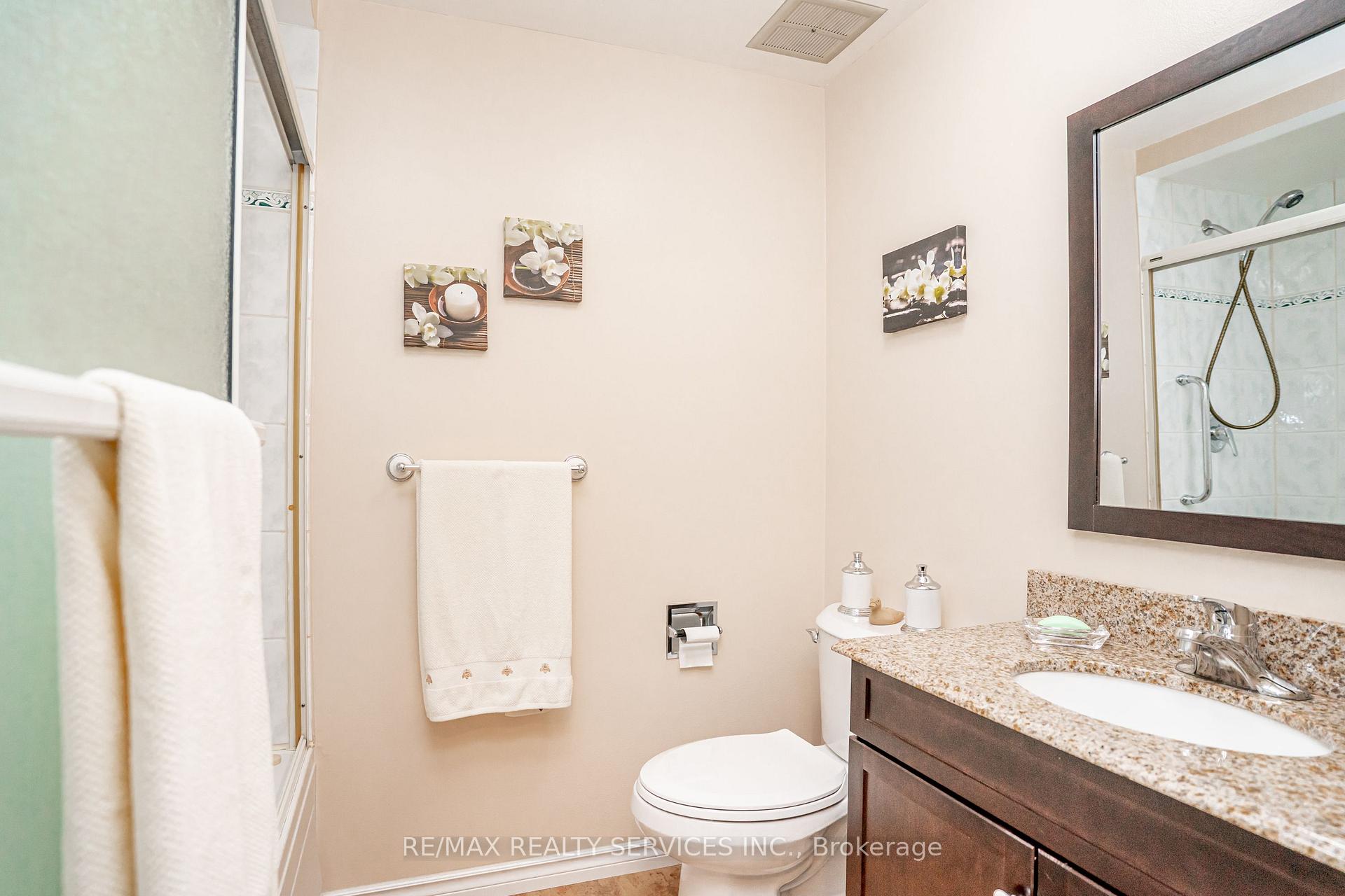 Photo 24 of Unit 125, 125 Ashton Crescent, Brampton, Central Park — HOMEH