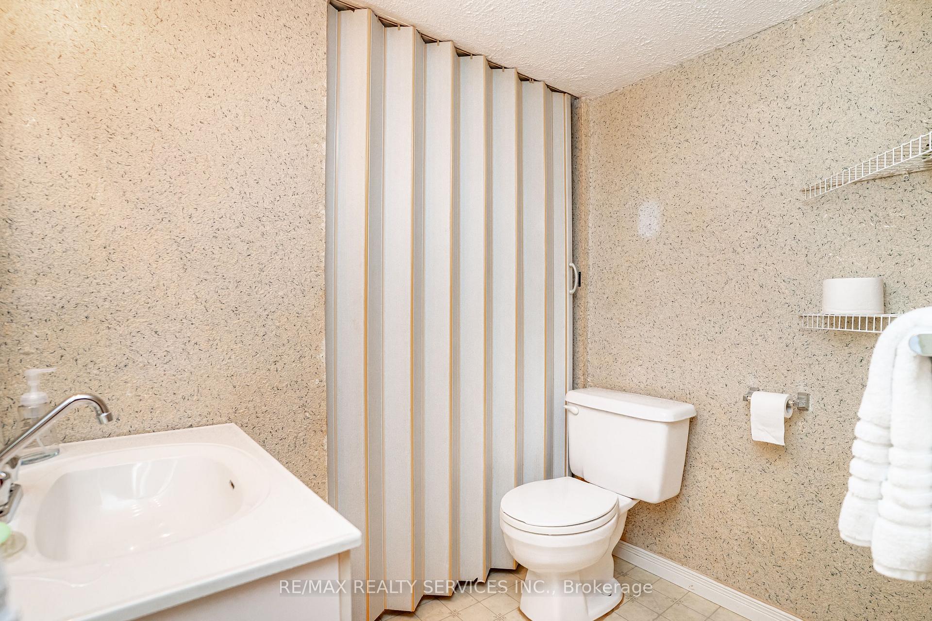 Photo 34 of Unit 125, 125 Ashton Crescent, Brampton, Central Park — HOMEH