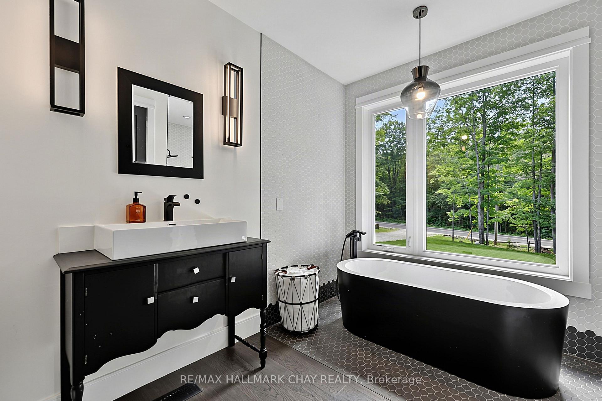 Photo 19 of 4775 Line 11 N, Oro-Medonte, Rural Oro-Medonte — HOMEH
