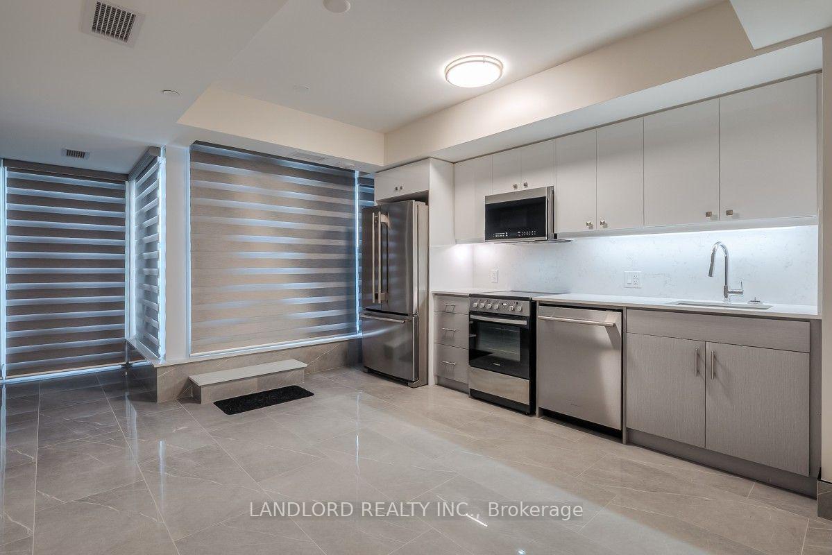 Photo 3 of Unit 704, 2 Manderley Drive, Scarborough, Birchcliffe-Cliffside — HOMEH