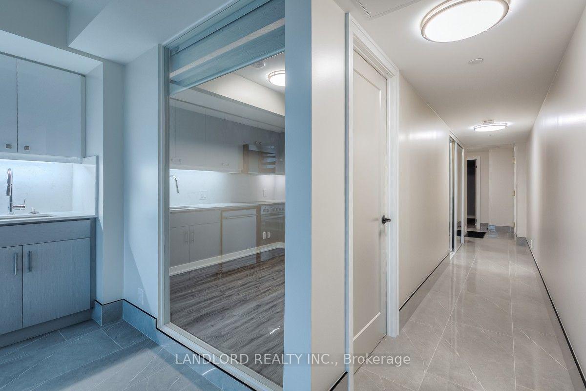 Photo 9 of Unit 704, 2 Manderley Drive, Scarborough, Birchcliffe-Cliffside — HOMEH