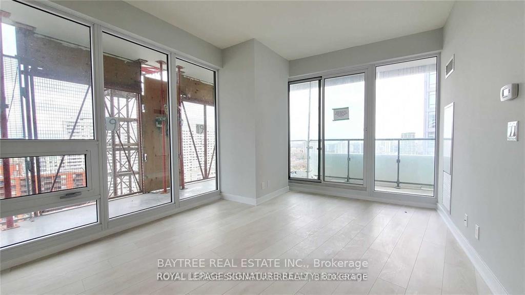 Photo 3 of Unit 1203, 2221 Yonge Street, Toronto, Mount Pleasant West — HOMEH