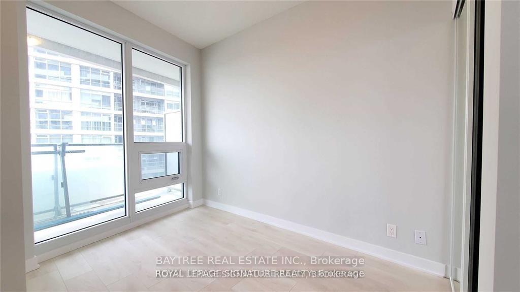 Photo 6 of Unit 1203, 2221 Yonge Street, Toronto, Mount Pleasant West — HOMEH