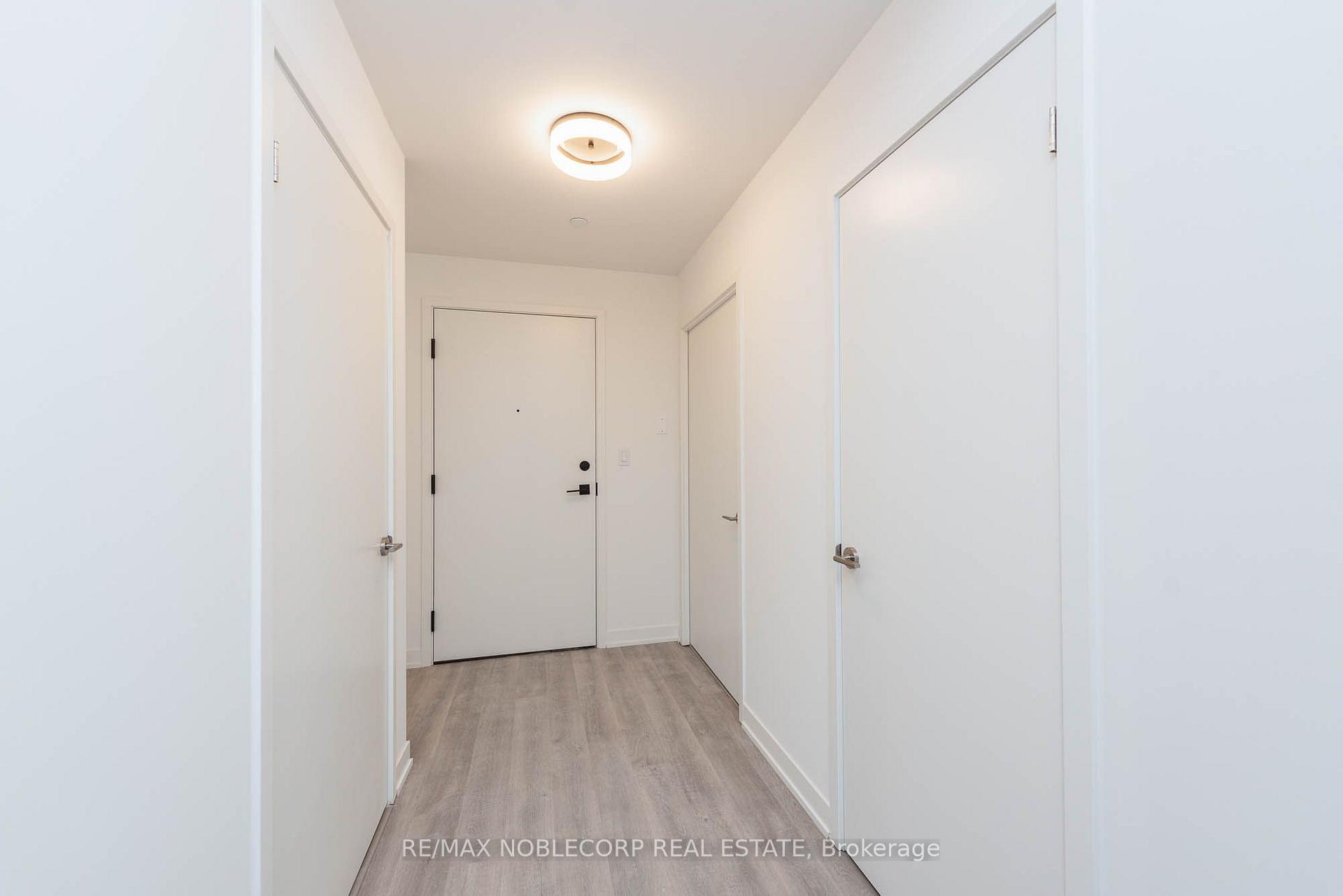 Photo 25 of Unit 812, 292 Verdale Crossing, Markham, Unionville — HOMEH