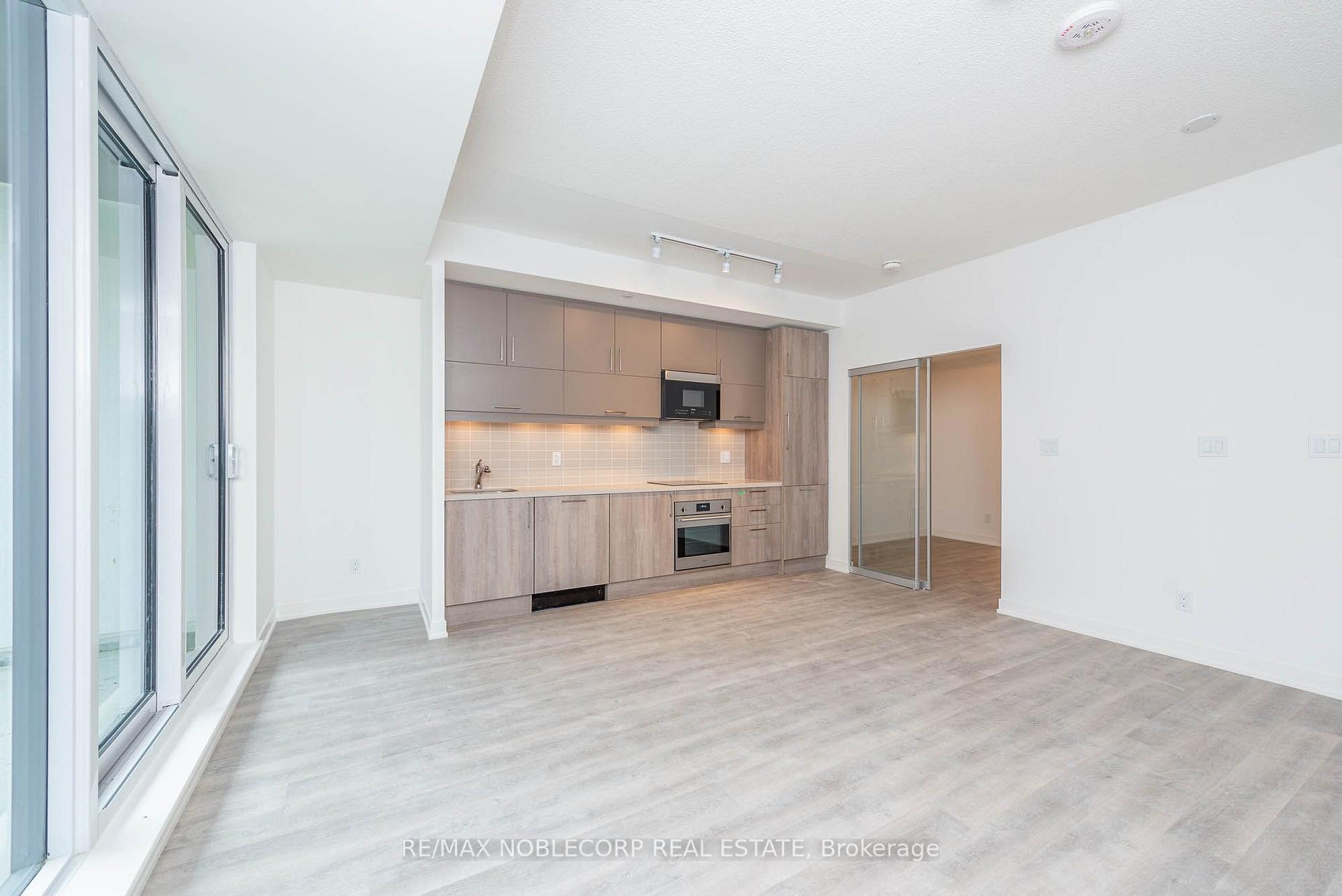 Photo 26 of Unit 812, 292 Verdale Crossing, Markham, Unionville — HOMEH