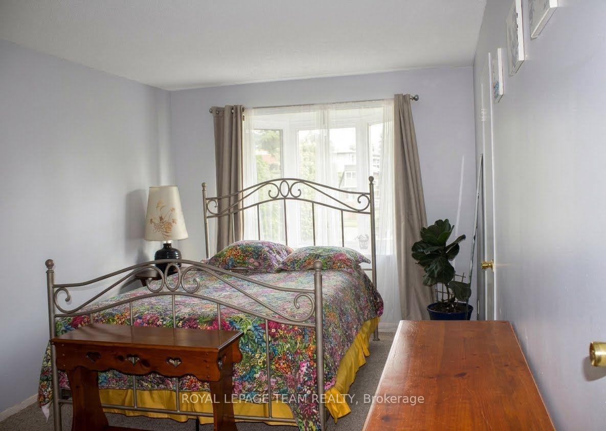 Photo 18 of Unit 53, 503 Sidney Drive, Ottawa, Fallingbrook/Pineridge — HOMEH