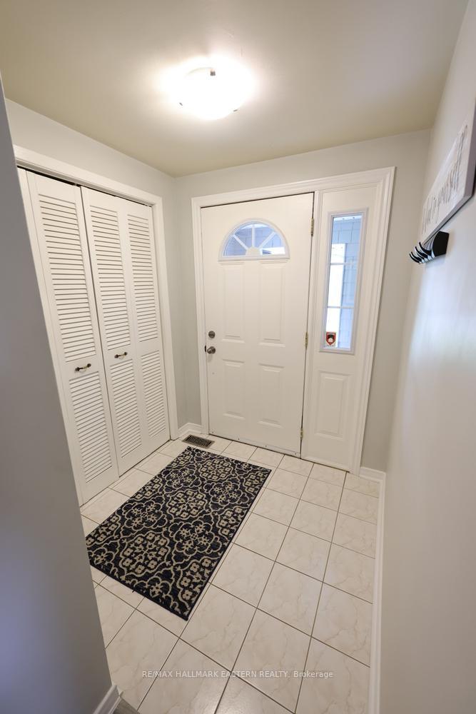 Photo 9 of 1000 Cumberland Avenue, Peterborough, Northcrest Ward 5 — HOMEH