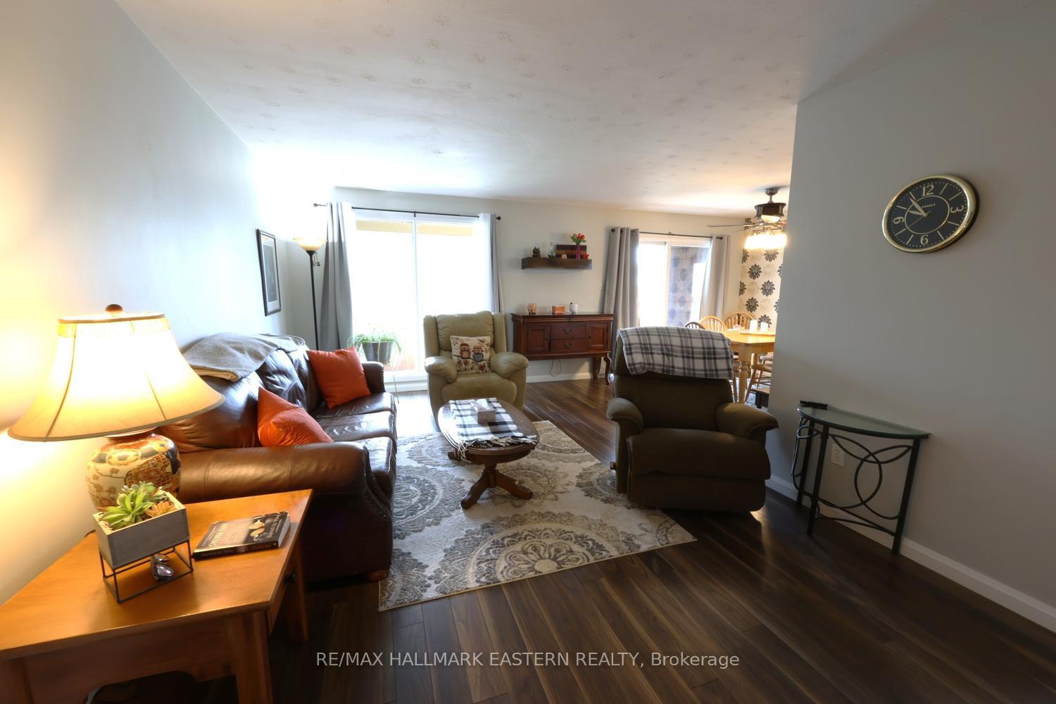 Photo 17 of 1000 Cumberland Avenue, Peterborough, Northcrest Ward 5 — HOMEH