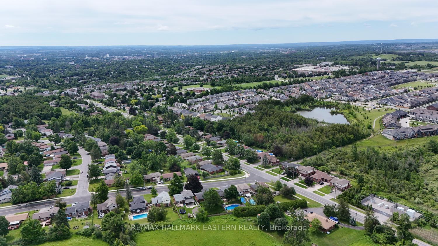 Photo 45 of 1000 Cumberland Avenue, Peterborough, Northcrest Ward 5 — HOMEH
