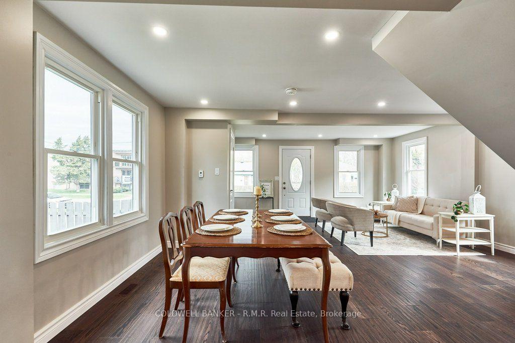 Photo 12 of 63 Orchard View Boulevard, Oshawa, Centennial — HOMEH