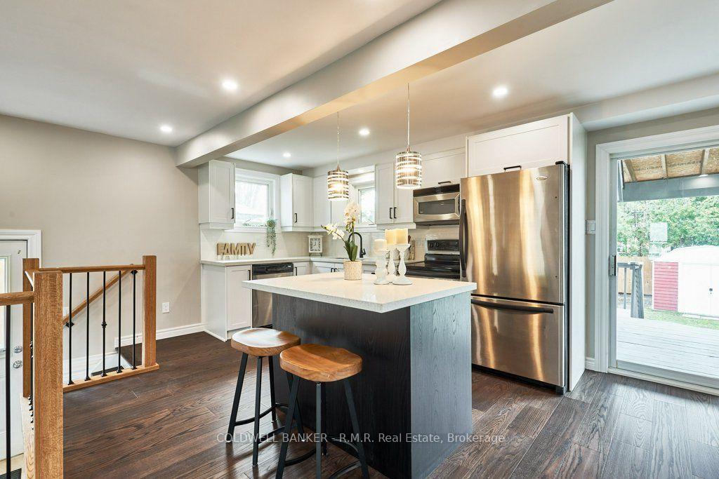 Photo 14 of 63 Orchard View Boulevard, Oshawa, Centennial — HOMEH