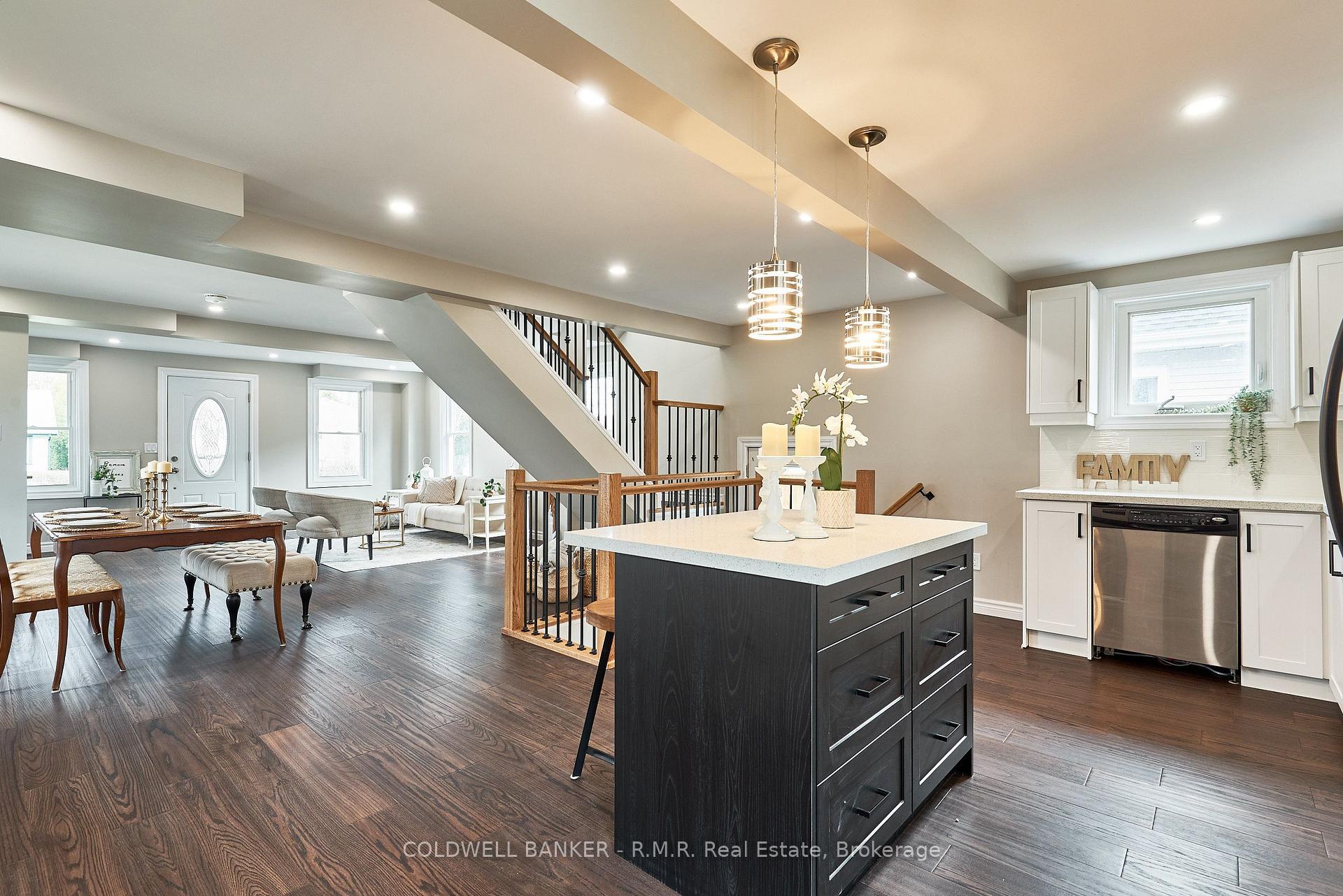 Photo 20 of 63 Orchard View Boulevard, Oshawa, Centennial — HOMEH