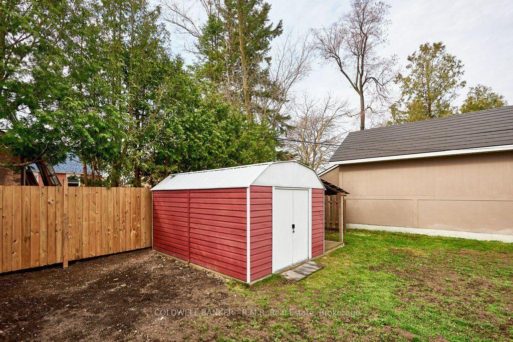 Photo 48 of 63 Orchard View Boulevard, Oshawa, Centennial — HOMEH