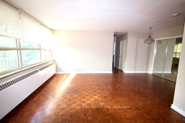 Photo 15 of Unit 411, 160 The Donway, North York, Banbury-Don Mills — HOMEH