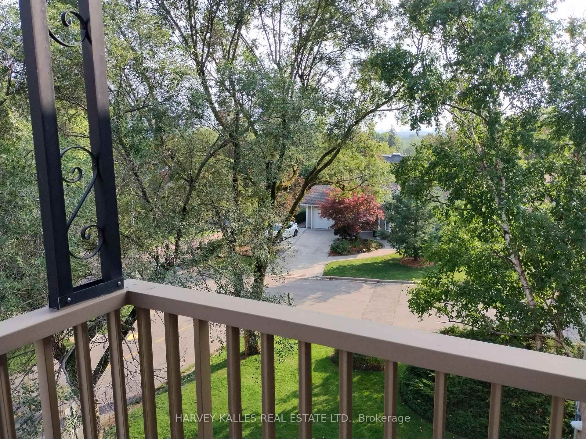 Photo 30 of Unit 411, 160 The Donway, North York, Banbury-Don Mills — HOMEH