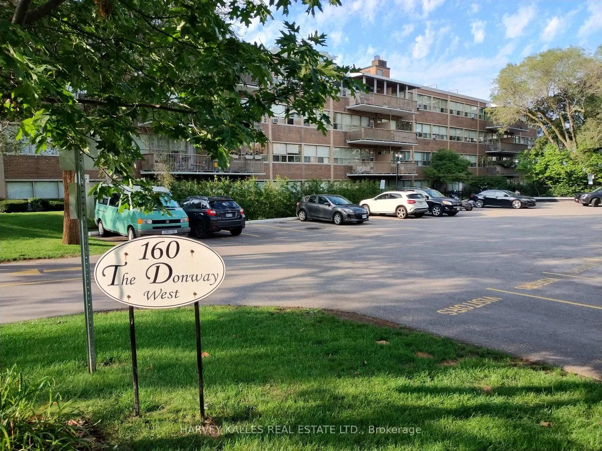 Photo 1 of Unit 411, 160 The Donway, North York, Banbury-Don Mills — HOMEH