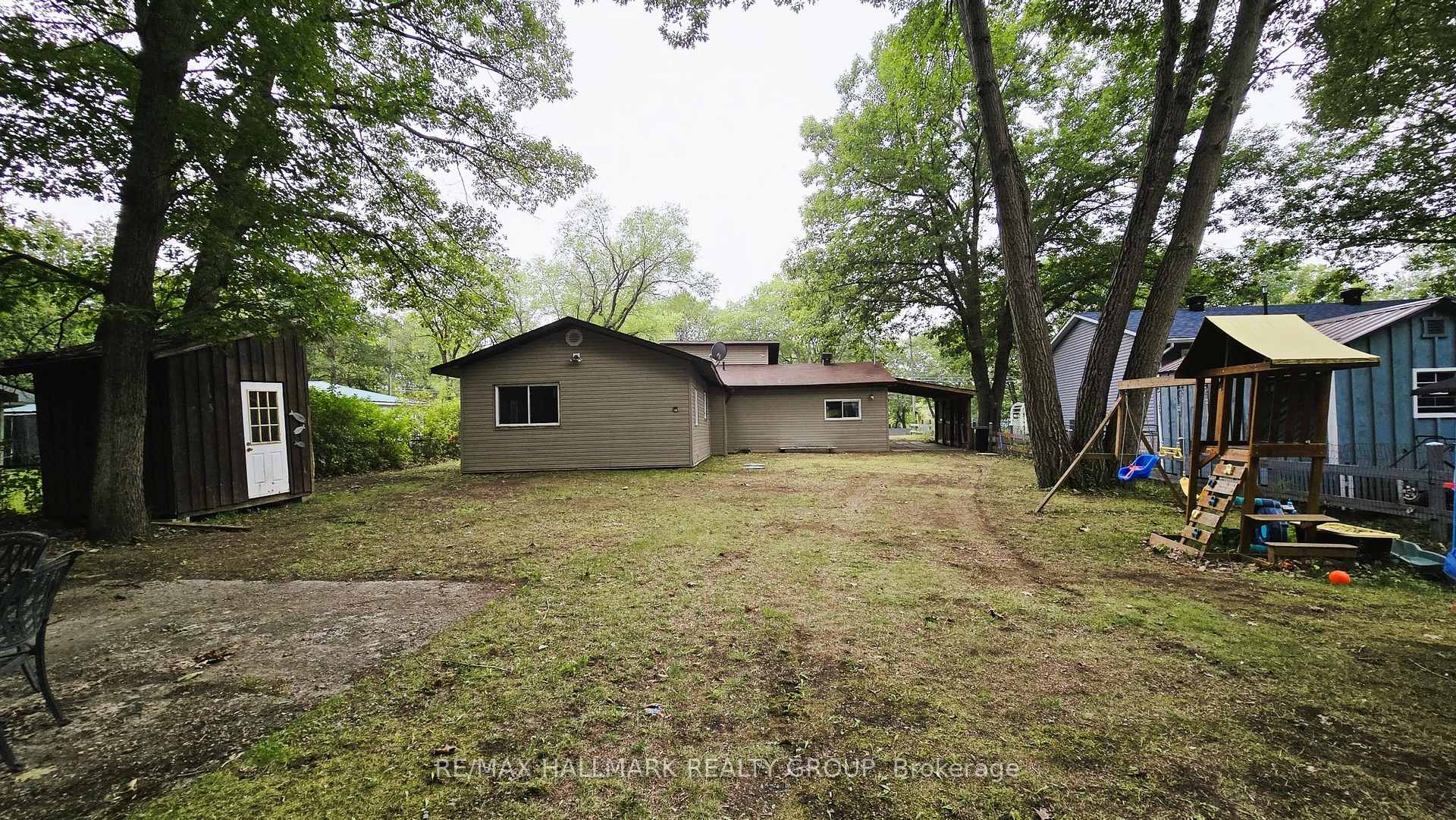 Photo 4 of 1153 Bayview Drive, Ottawa, Constance Bay — HOMEH
