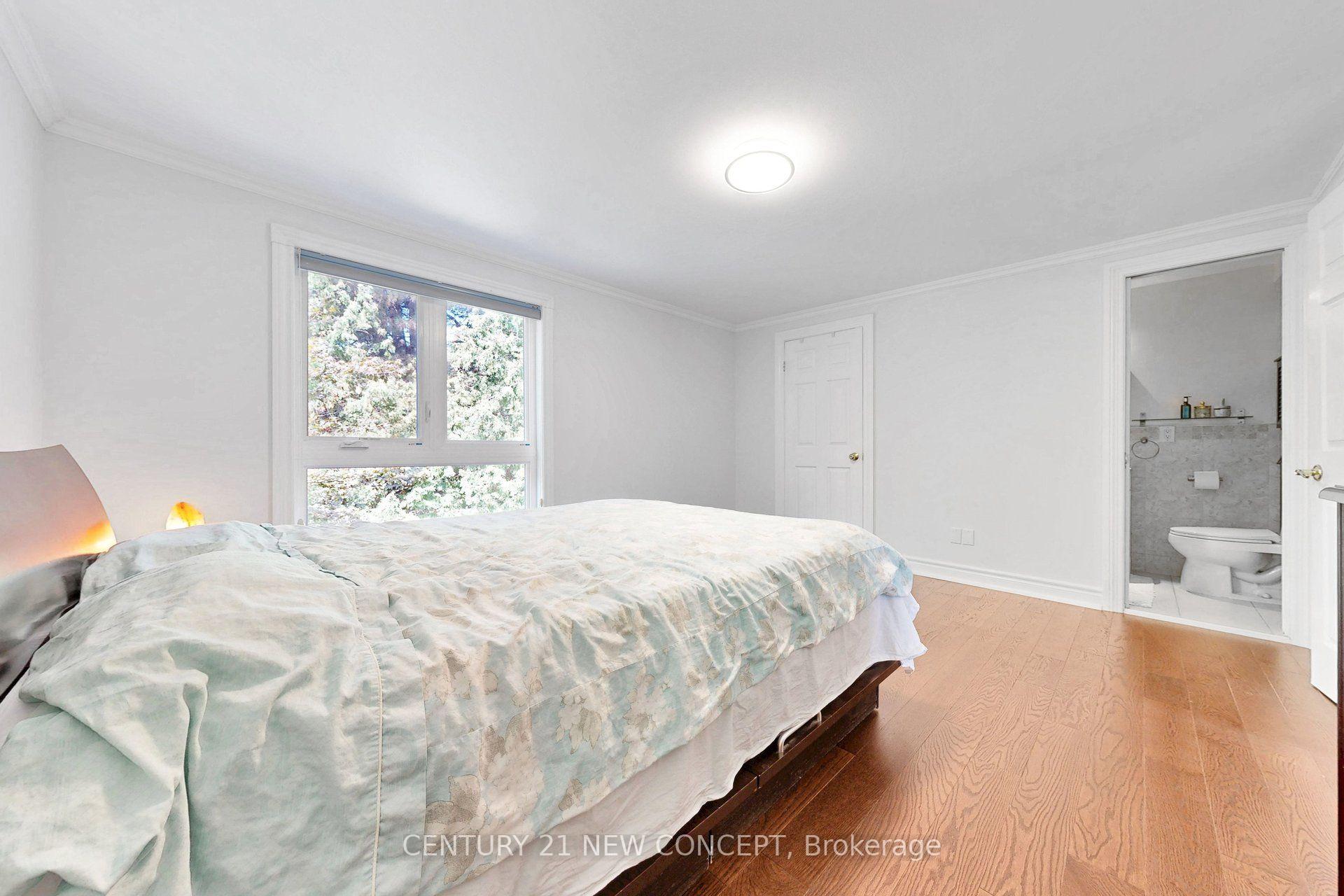 Photo 18 of 58 Paul Markway, North York, Hillcrest Village — HOMEH