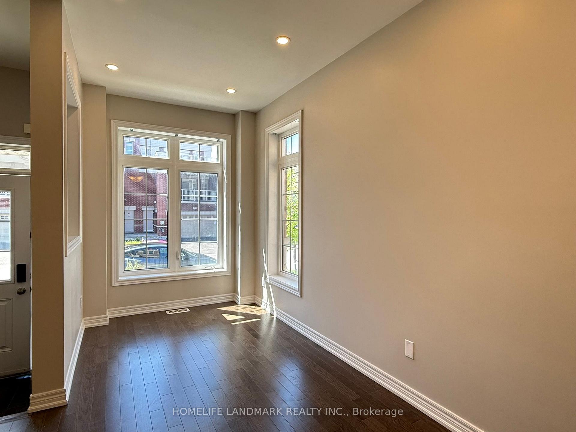 Photo 3 of 52 Luzon Avenue, Markham, Box Grove — HOMEH