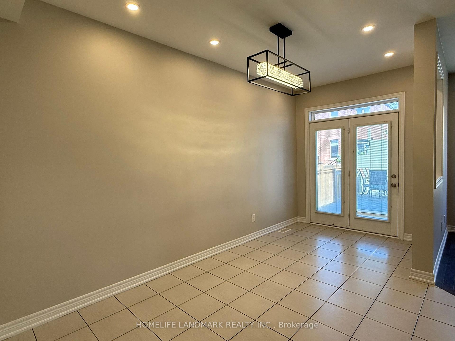 Photo 12 of 52 Luzon Avenue, Markham, Box Grove — HOMEH