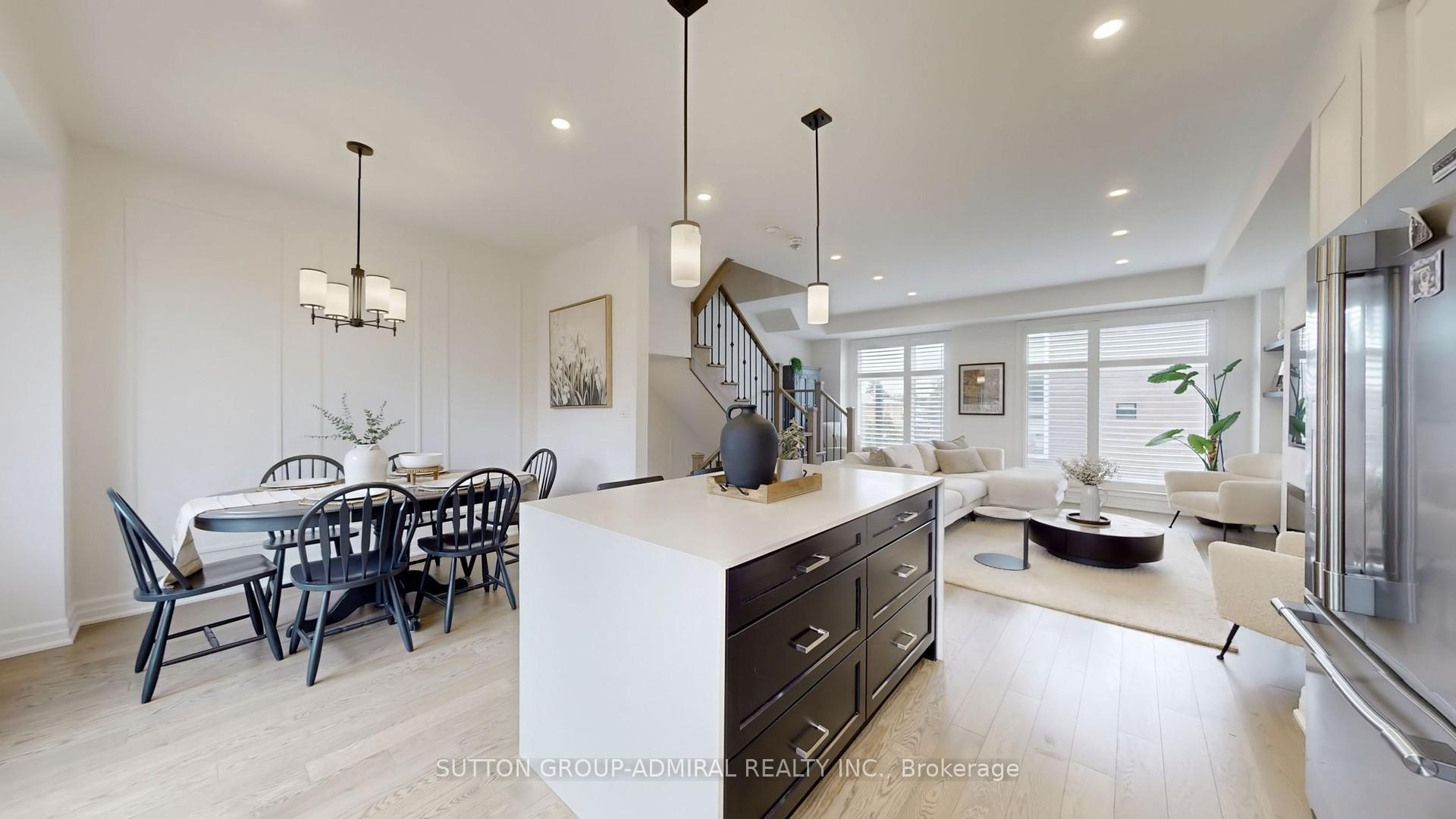 Photo 7 of 60 Juneau Street, Vaughan, East Woodbridge — HOMEH