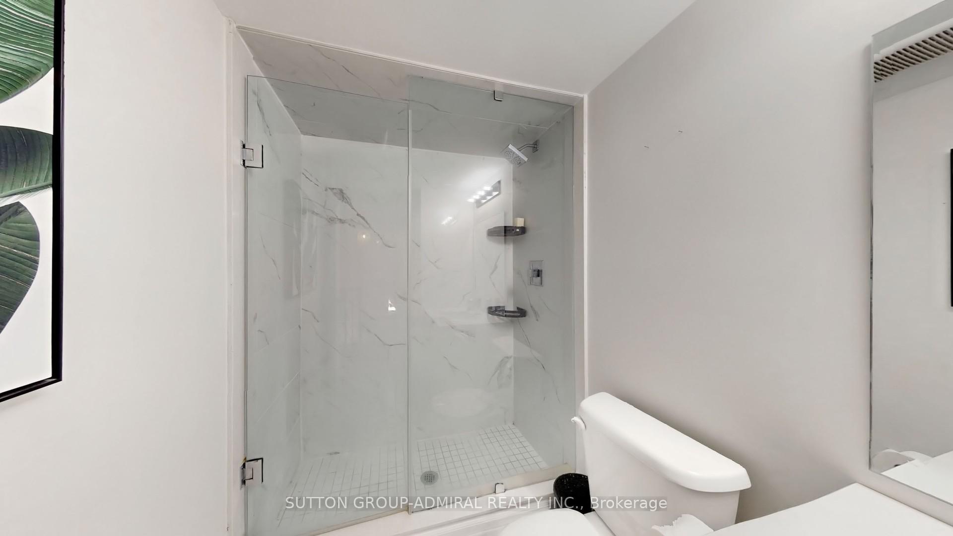 Photo 16 of 60 Juneau Street, Vaughan, East Woodbridge — HOMEH